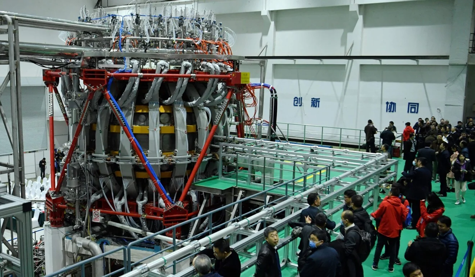 Thiết bị tổng hợp hạt nhân HL-2M của Trung Quốc được trưng bày tại một phòng thí nghiệm nghiên cứu ở Thành Đô, tỉnh Tứ Xuyên. Ảnh: AFP