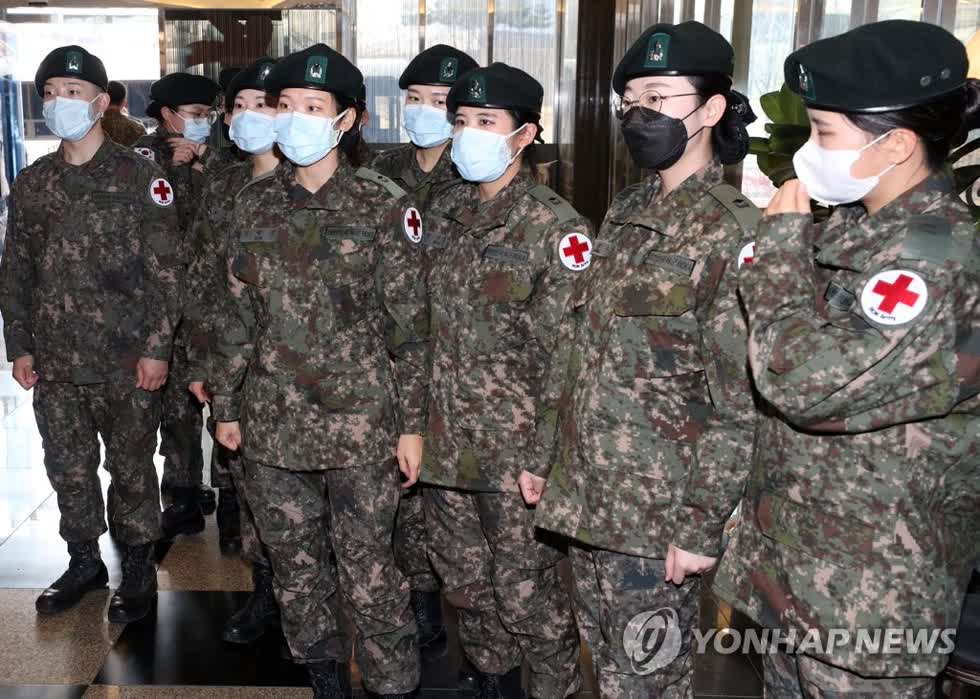 Quân đội Hàn Quốc được huy động tham gia vào công tác chống dịch.