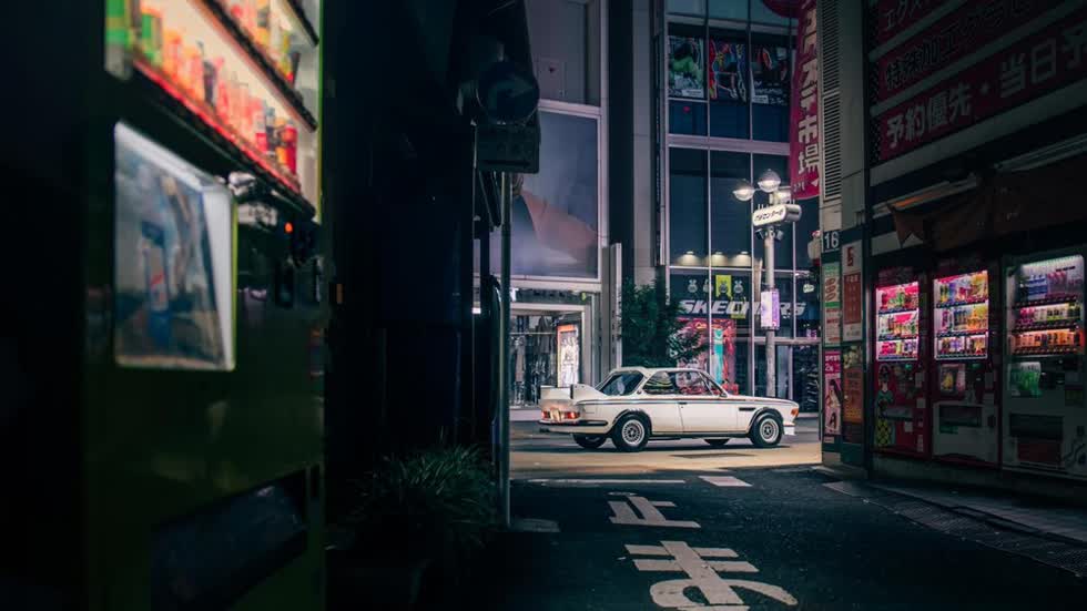 Ngắm thế giới siêu xe điên rồ chỉ có ở Nhật Bản