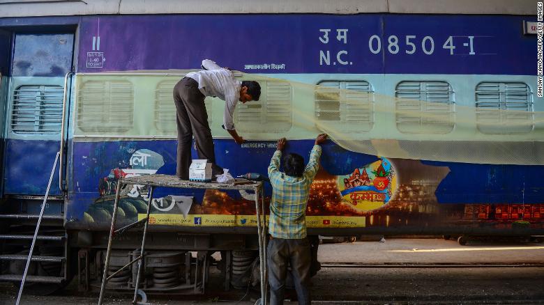 Ấn Độ đã đóng cửa đường sắt lần đầu tiên sau 167 năm