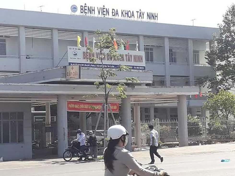 Bệnh viện Đa khoa tỉnh Tây Ninh nơi hai bệnh nhân COVID số 117 và 118 đang cách ly, điều trị.