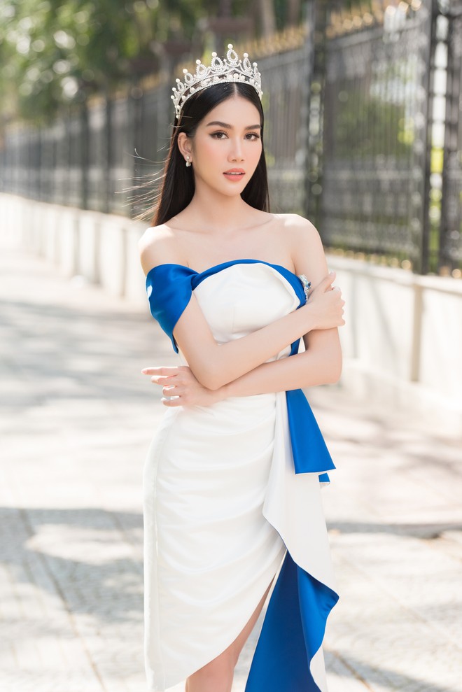Không phải HH Đỗ Thị Hà, Á hậu Phương Anh mới là người được chọn đi thi Miss International