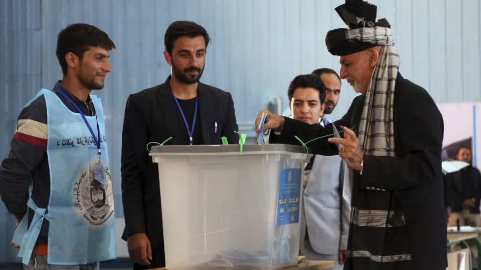 Cuộc bầu cử Tổng thống diễn ra vào tháng 9/2019, số lượng cử tri đi bầu chỉ chiếm 20% và tổng cộng chỉ 1,8 triệu lá phiếu hợp lệ. Ảnh: AFP.