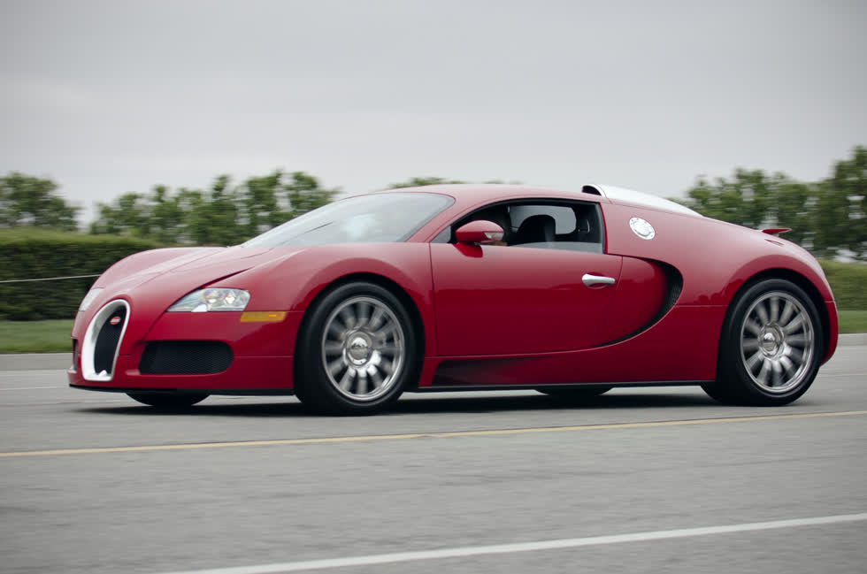 Bugatti Veyron 2010.