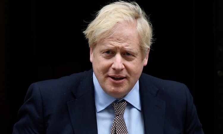   Thủ tướng Anh Boris Johnson tại Phố Downing ngày 4/3. Ảnh: Reuters.  