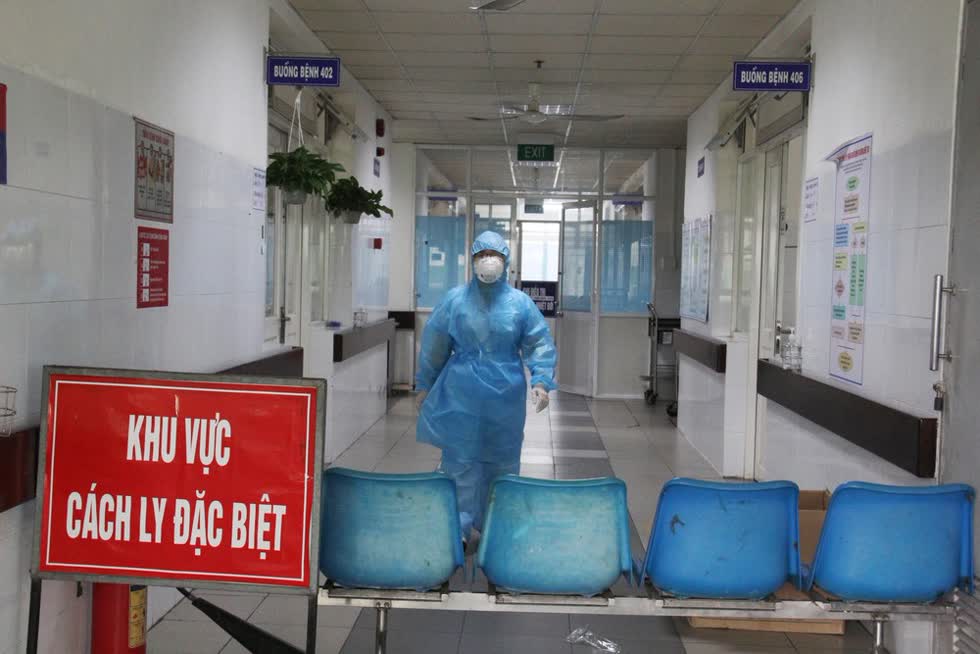 Việt Nam ghi nhận thêm 17 ca nhiễm COVID-19 'nhập khẩu'