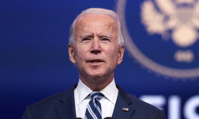 Tổng thống đắc cử Mỹ Joe Biden phát biểu trước báo giới tại Wilmington, bang Delaware, hôm 10/11. Ảnh: AFP.