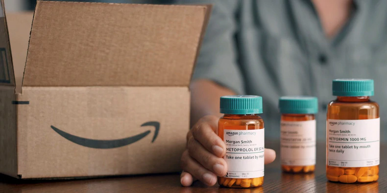 Hiệu thuốc kỹ thuật số là cơ hội toàn cầu nghìn tỷ USD của gã khổng lồ thương mại điện tử Amazon. Ảnh: Reuters