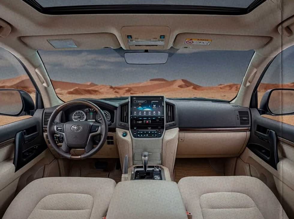 Nội thất bên trong Toyota Land Cruiser Heritage Edition 2020.
