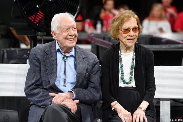 Tổng thống Jimmy Carter và phu nhân Rosalynn. Ảnh: CBS.