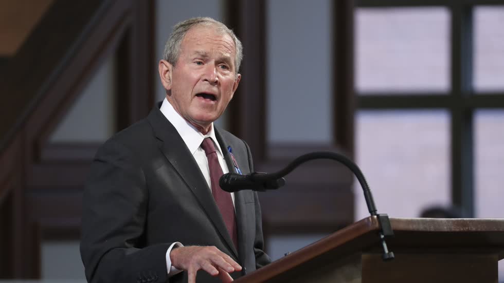 Tổng thống George W. Bush. Ảnh: Axios