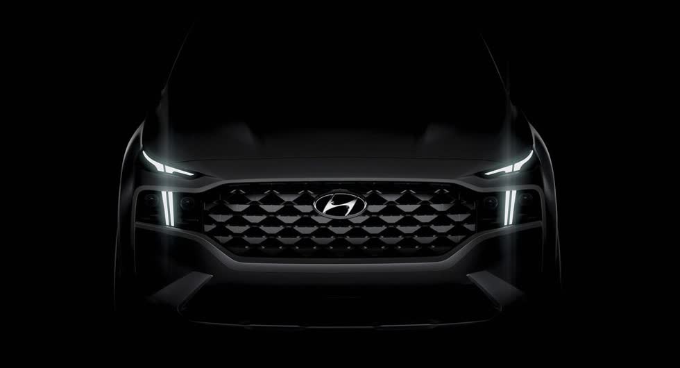 Hình ảnh hé lộ thiết kế đầu xe của Hyundai Santa Fe 2021 bản Luxury.