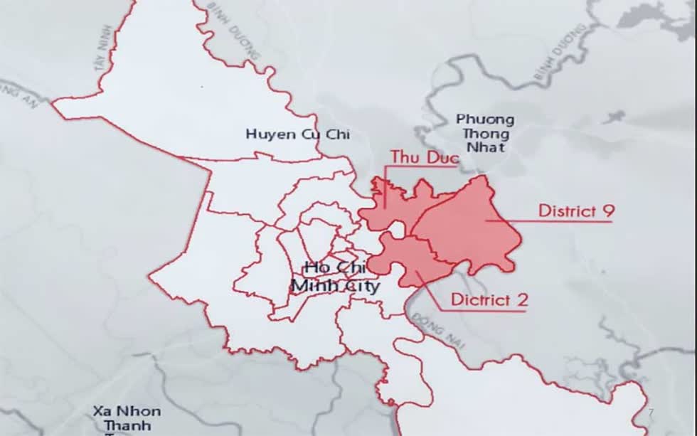 Thành phố phía Đông bao gồm 3 quận: 2, 9 và Thủ Đức.