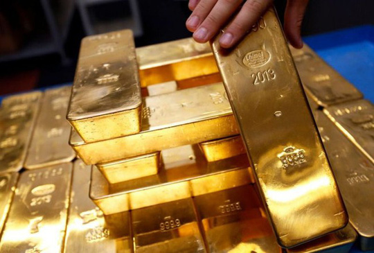 Giá vàng thế giới tiếp tục giao dịch trên mức 1.700 USD/ounce