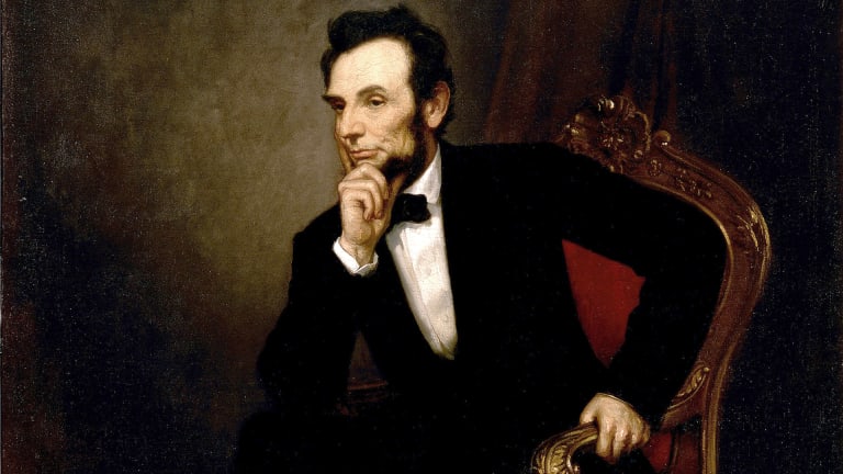 Abraham Lincoln, Tổng thống thứ 16 của Mỹ, được mệnh danh là 'người giải phóng vĩ đại'. Nhiệm kỳ tổng thống của ông bị bao trùm bởi cuộc nội chiến Mỹ. Ảnh: History.com