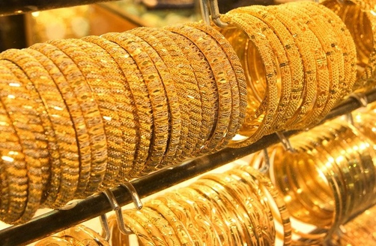 Giá vàng chịu sức ép từ những dữ liệu kinh tế khả quan