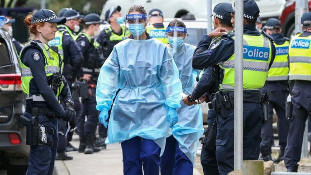 Chính quyền bang Victoria , Australia phản ứng trước sự bùng phát dịch COVID-19. (Ảnh: Getty Images)