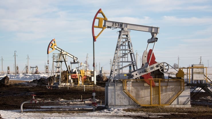 Nhu cầu yếu, dầu tiếp tục giảm giá phiên đầu tuần