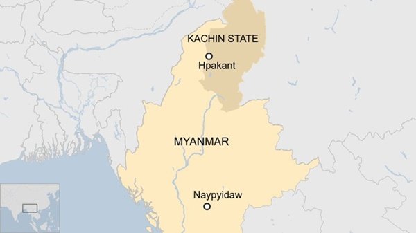 Thông tin trên New York Times, vụ sập mỏ xảy ra vào khoảng 6h30 sáng 2/7 tại khu Hpakant, Kachin - bang phía bắc Myanmar, sau một cơn mưa lớn. Ít nhất 113 thợ mỏ đã thiệt mạng sau khi khối bùn lầy ở mỏ ngọc bích đổ sập xuống, chôn vùi những người thợ mỏ. 