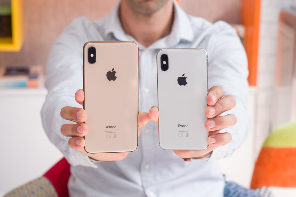 Copy-of-Apple-iPhone-XS-and-XS-Max-Review-027