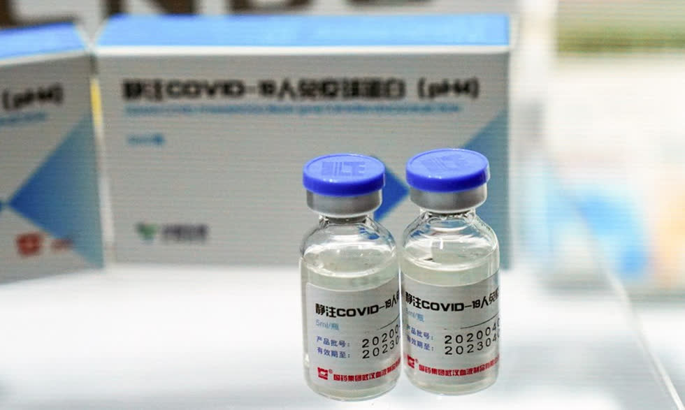   Vắc xin của tập đoàn Biotec quốc gia được trưng bày tại triển lãm ở Bắc Kinh. Ảnh: Reuters  