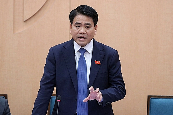 Ông Nguyễn Đức Chung bị bãi nhiệm chức  Chủ tịch UBND TP Hà Nội .