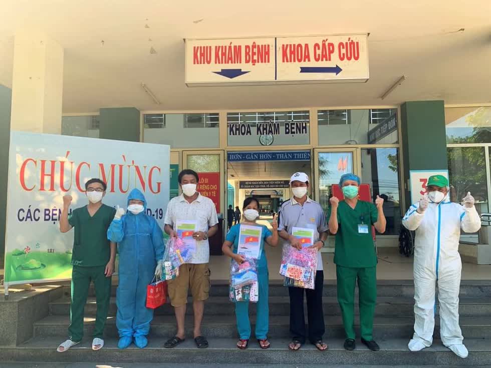 3 bệnh nhân tại Đà Nẵng được công bố khỏi bệnh ngày 12/9. Ảnh: Bộ Y tế