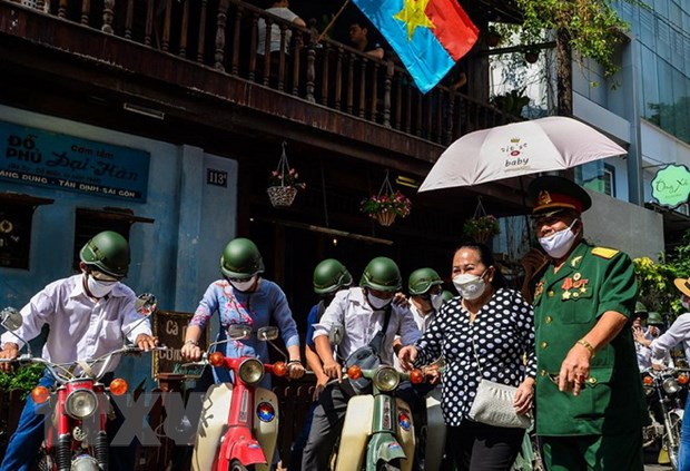 Tour du lịch Biệt động Sài Gòn đang thu hút nhiều du khách tìm hiểu, tham quan tại TP.HCM. Ảnh: TTXVN