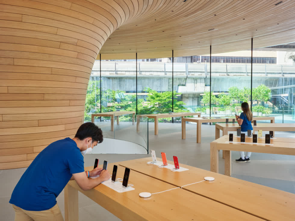 Chiêm ngưỡng cửa hàng Apple Store thứ 2 chuẩn bị mở cửa tại Bangkok, Thái Lan