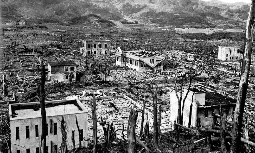 Mỹ dùng Polonium để thả xuống Nagasaki, Nhật Bản. Ảnh: Viện Lưu trữ quốc gia Mỹ.