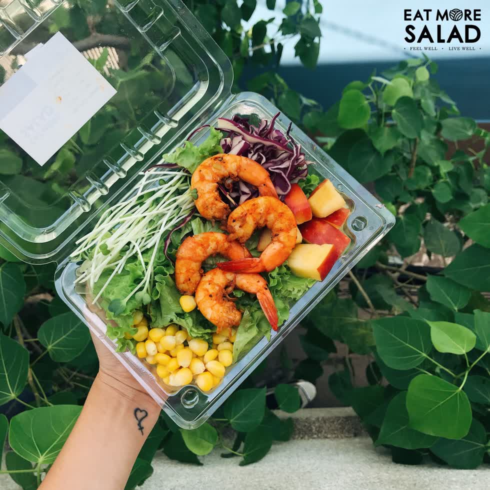 Nguyên liệu của Eat More Salad rất tươi sạch. Ảnh: FB Eat More Salad