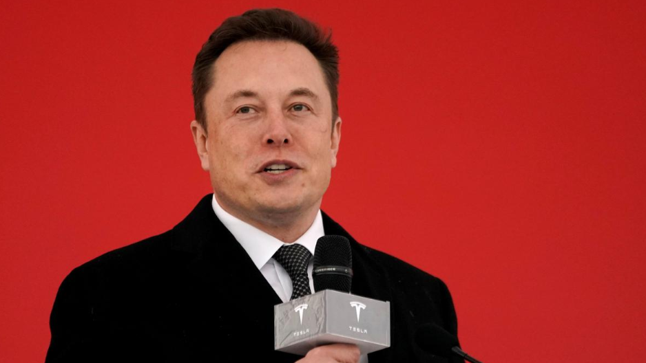 Hãng xe điện Tesla của Elon Musk dự kiến sẽ được vào chỉ số S&P 500. Ảnh: CGTN