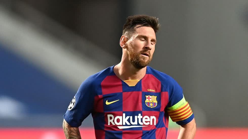 Những gì Messi thể hiện ở Champions League đang đe doạ sự nghiệp tỷ đô của anh. Ảnh: Euro Sport