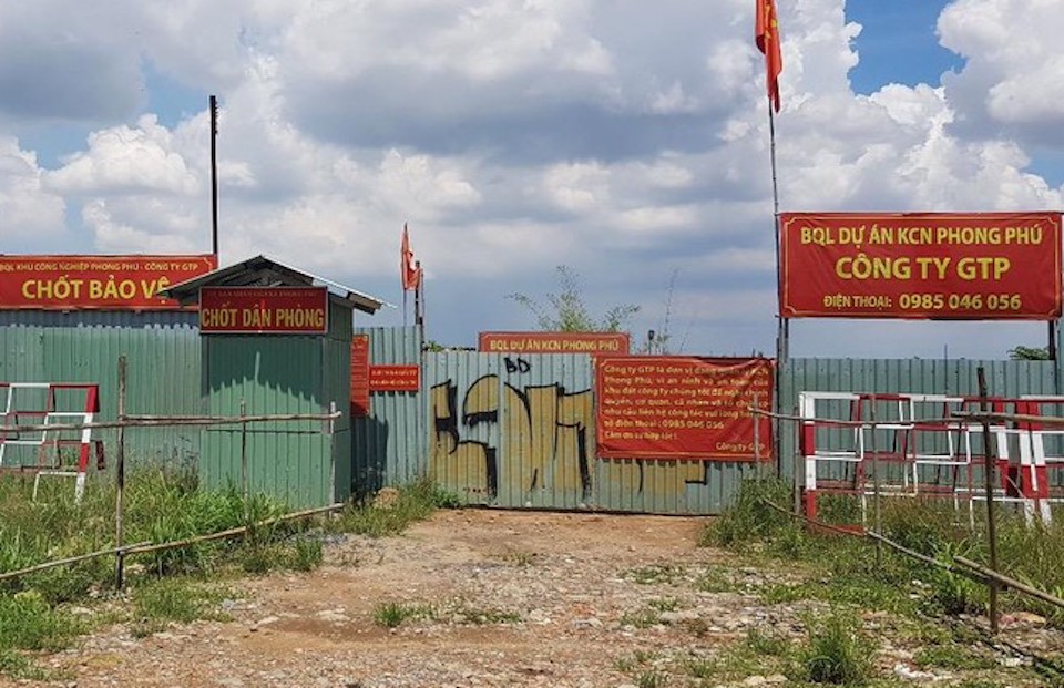 Gần 20 năm qua Khu công nghiệp Phong Phú vẫn còn dang dở, thậm chí còn phát sinh nhiều vấn đề liên quan đến pháp luật về xây dựng.