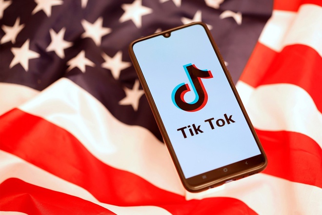   Biểu tượng TikTok trên một màn hình điện thoại ở bang Virginia, Mỹ.   