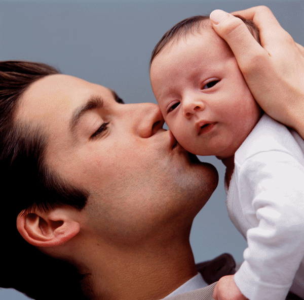   Bản năng làm cha luôn có sẵn ở mọi ông chồng, nhưng chỉ có 50% sẽ trở thành ông bố tốt trong tương lai.  