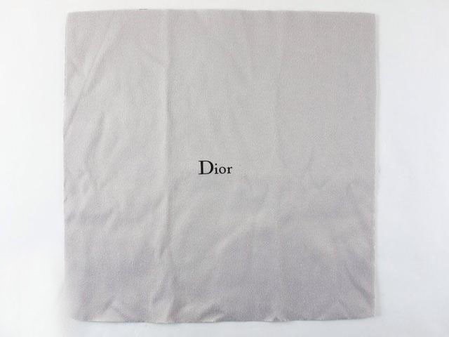 Cách xác thực và phân biệt kính mát Dior thật - giả