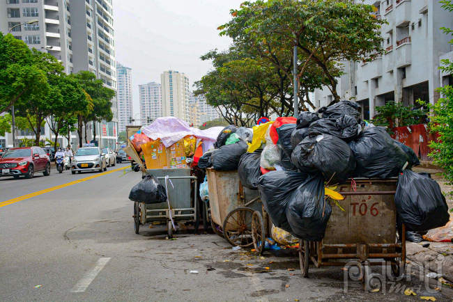 Trung bình 1 ngày ở Hà Nội có hơn 4.600 tấn rác phát sinh.