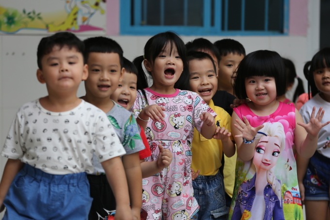 Trẻ tại trường Mầm non 1 (quận 5) trong một buổi học hồi tháng 11/2019. Ảnh: Quỳnh Trần
