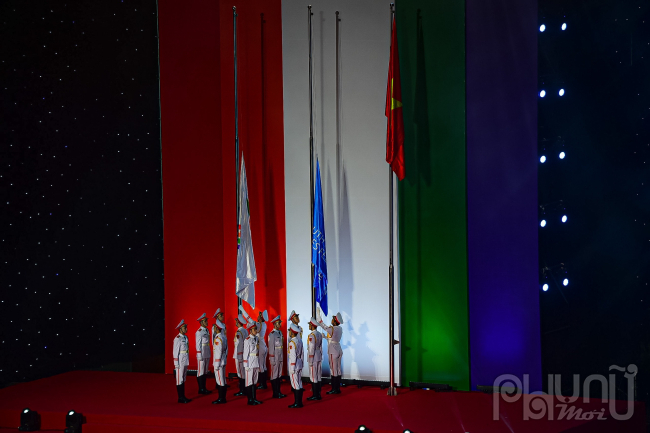 Nghi thức hạ cờ của Liên đoàn Thể thao Đông Nam Á và cờ SEA Games 31