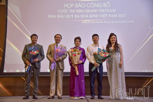Hoa hậu Bích Hạnh làm giám khảo Cuộc thi Mrs Grand VietNam  