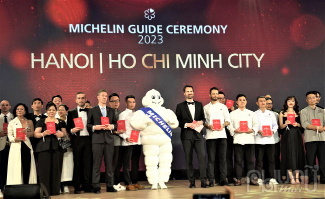 Tối 6/6, Michelin Guide công bố danh sách những nhà hàng, quán ăn đầu tiên đạt sao Michelin tại Hà Nội và Thành phố Hồ Chí Minh. 