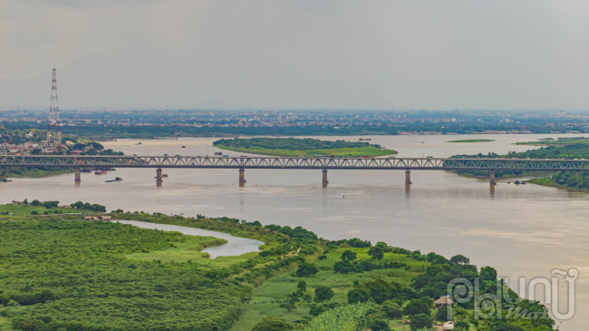 Cây cầu này có quy mô lớn vào loại bậc nhất Đông Nam Á thời bấy giờ và là công trình thế kỷ của quan hệ Liên Xô - Việt Nam.