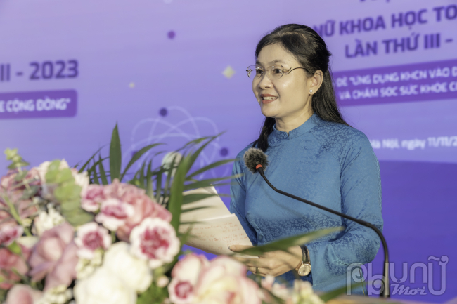 Bà Tôn Ngọc Hạnh - Ủy viên dự khuyết Trung ương Đảng, Phó Chủ tịch Hội LHPN Việt Nam phát biểu chỉ đạo Hội nghị