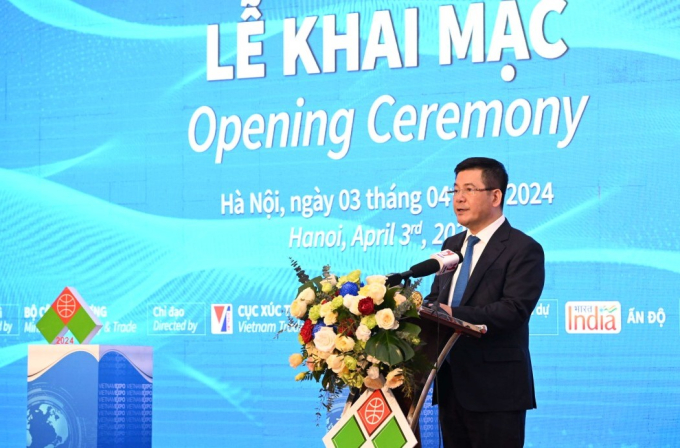 Bộ trưởng Bộ Công Thương Nguyễn Hồng Diên phát biểu khai mạc Vietnam Expo 2024.