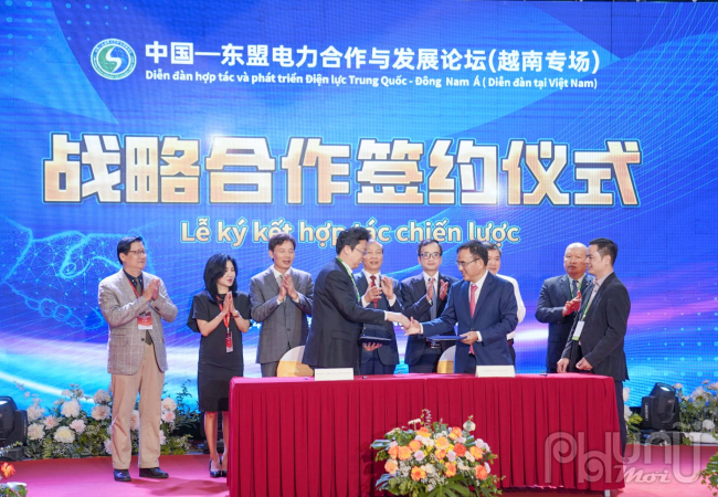 Lễ ký kết ghi nhớ hợp tác (MOU) giữa các cơ quan, tổ chức uy tín trong ngành điện, điện lực, năng lượng của Việt Nam và Quốc tế