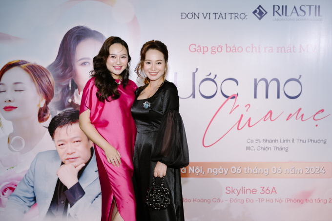  Hai nữ ca sĩ Khánh Linh và Thu Phượng