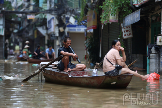 Gây phút nghỉ ngơi chờ đón khách