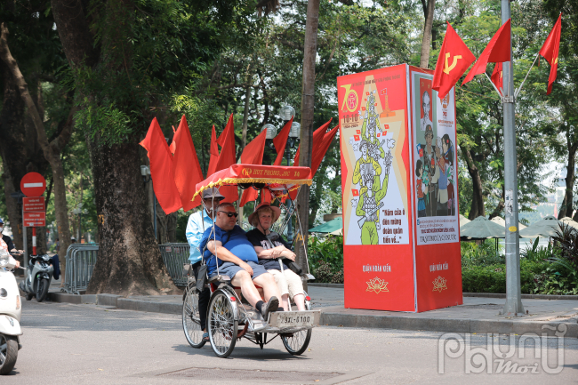 Đây là hoạt động tuyên truyền ý nghĩa, nhắc nhở thế hệ hôm nay hiểu và trân trọng hơn nền hòa bình mà lớp lớp cha anh đã phải hy sinh bao xương máu mới giành được. 