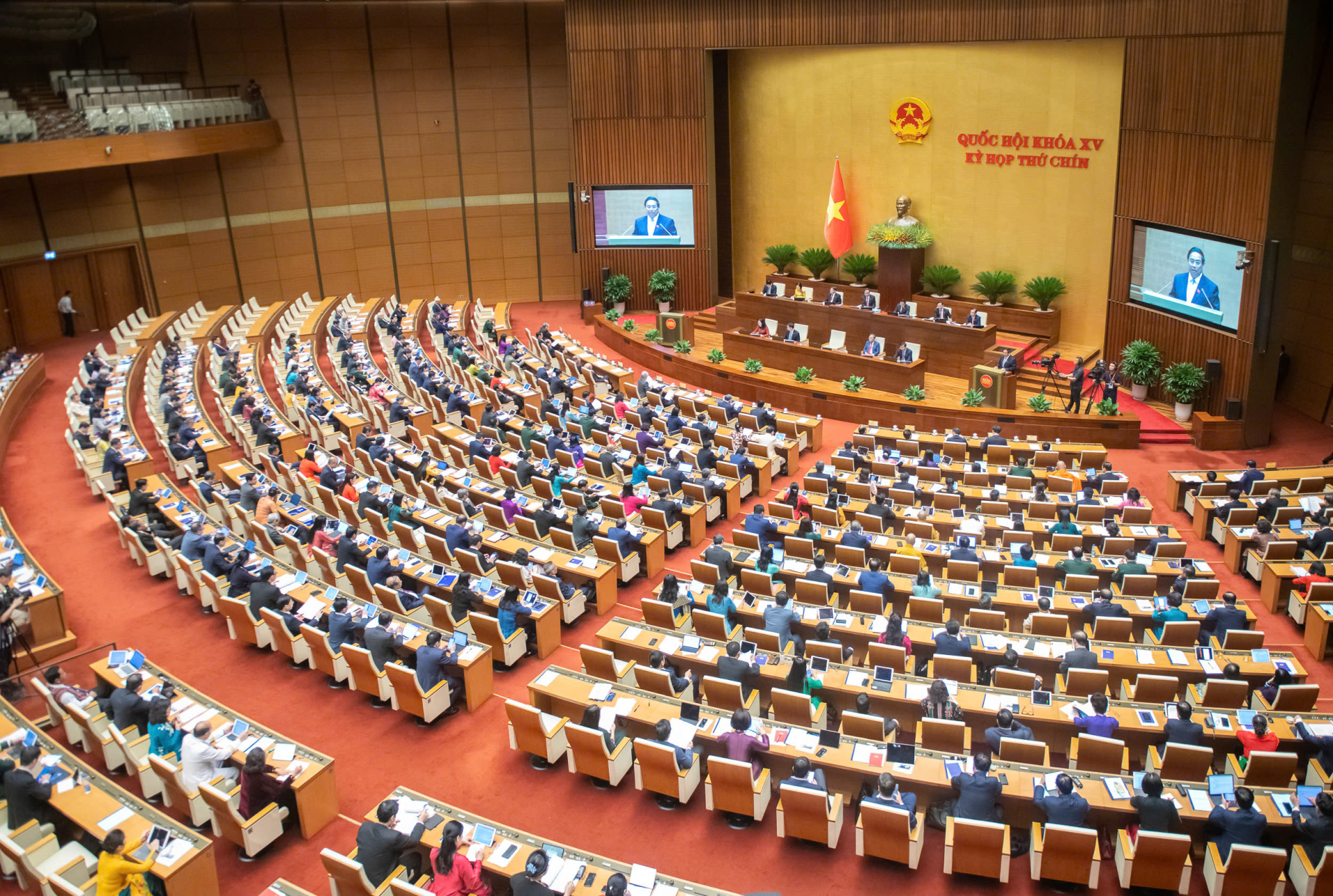  Toàn cảnh Kỳ họp thứ 9, Quốc hội khóa XV. Ảnh: QH